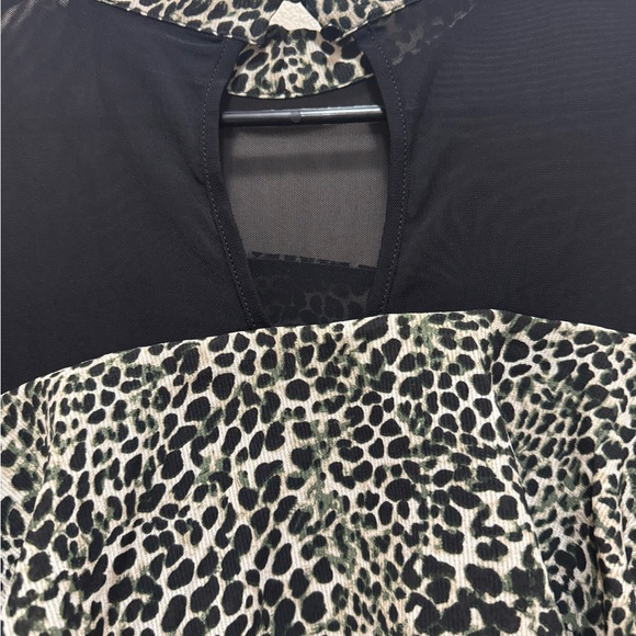 P Luca Milano Layered Cheetah Print Top - Picture 5 of 6